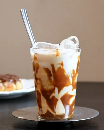 salon de thé centre-ville reims latte glacé